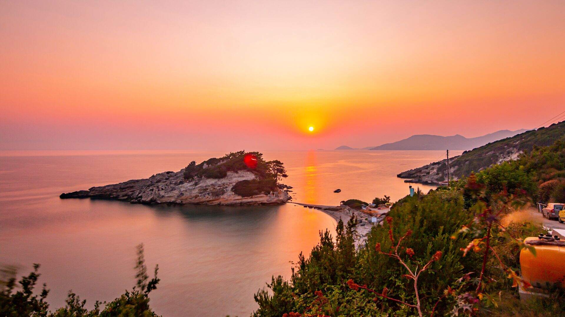 Uitzicht op de zee vanaf een berg in Samos